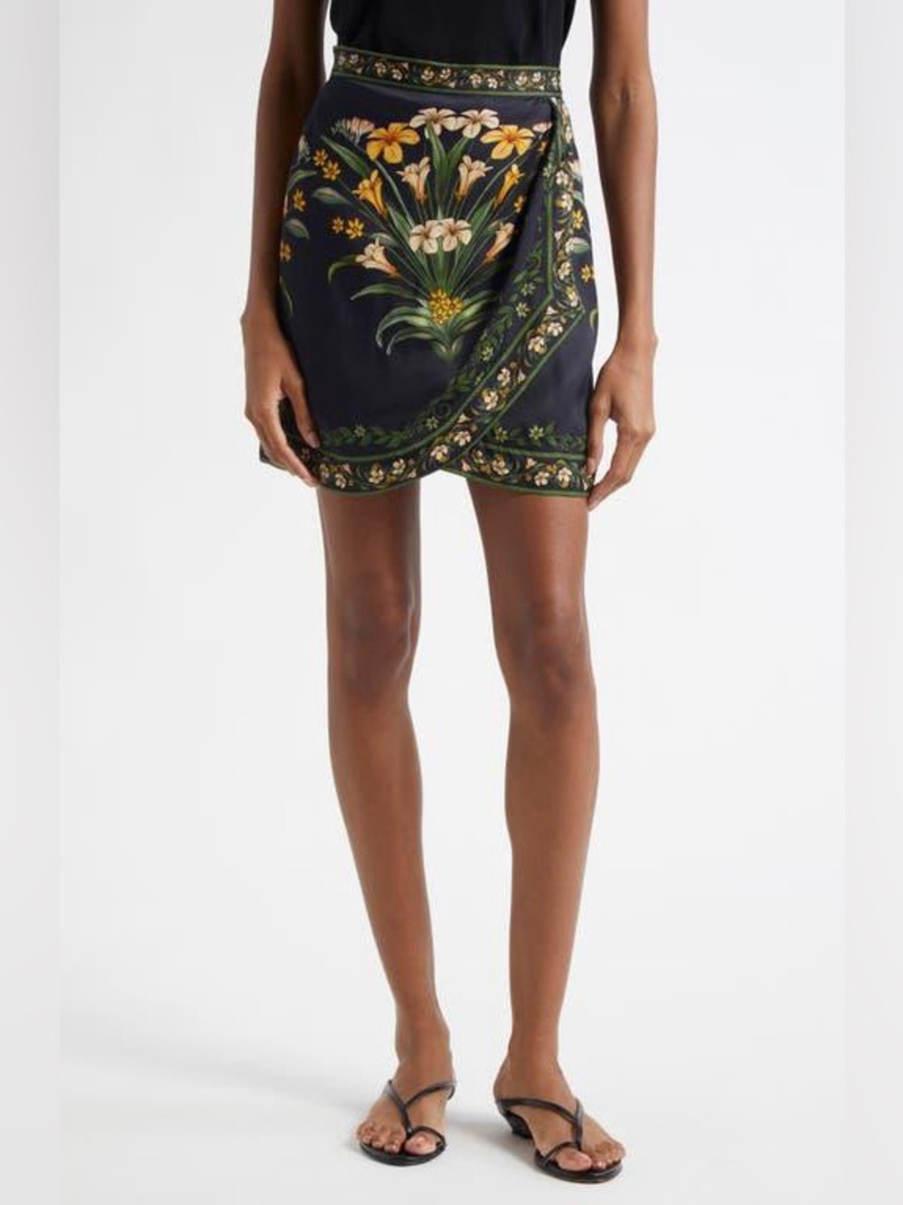NWT FARM Rio Flowers Arch Wrap Front Miniskirt Size S